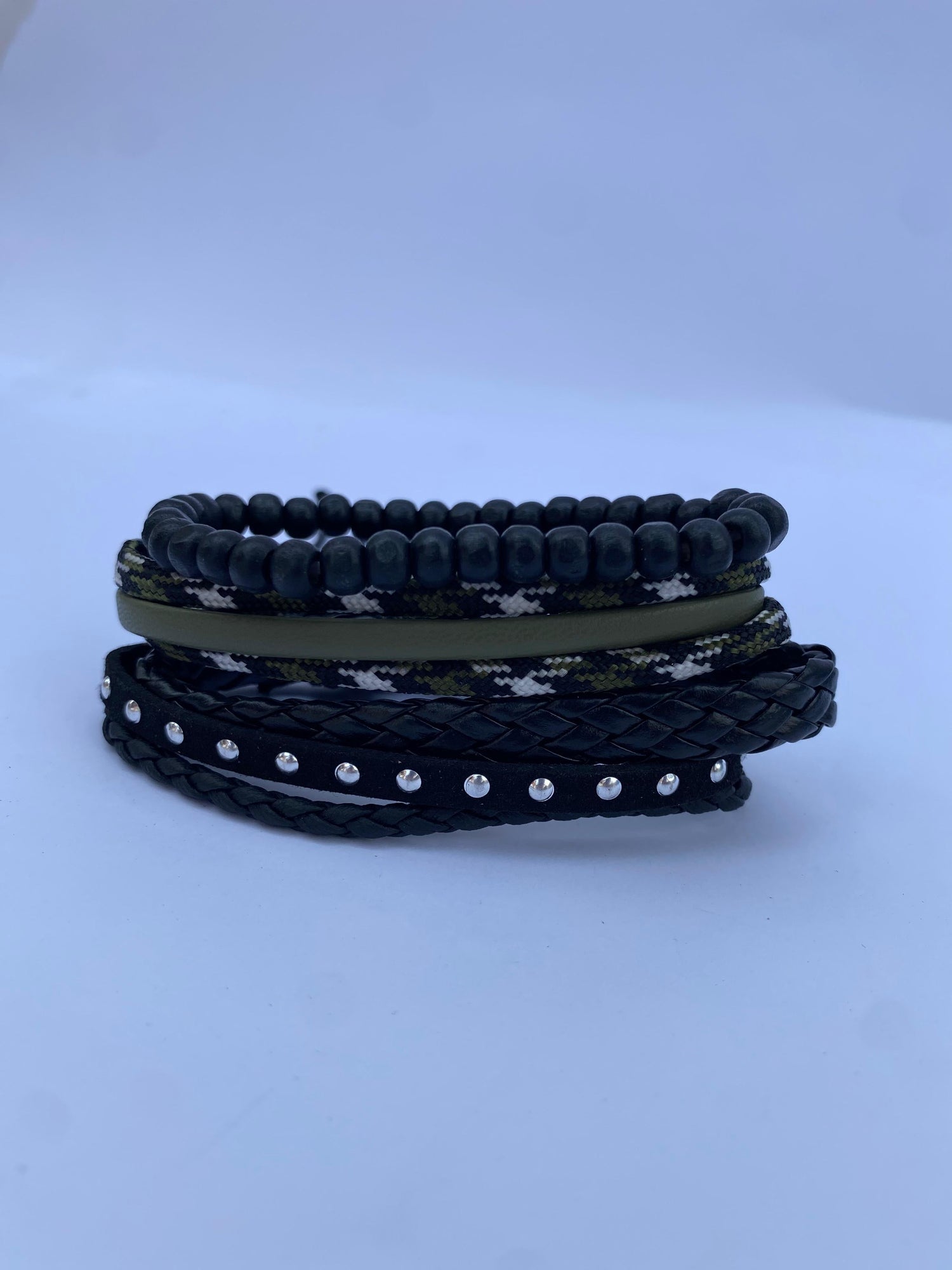 Swaggy Luxury Bracelets – Modern Streetwear Jewelry for Gen Z